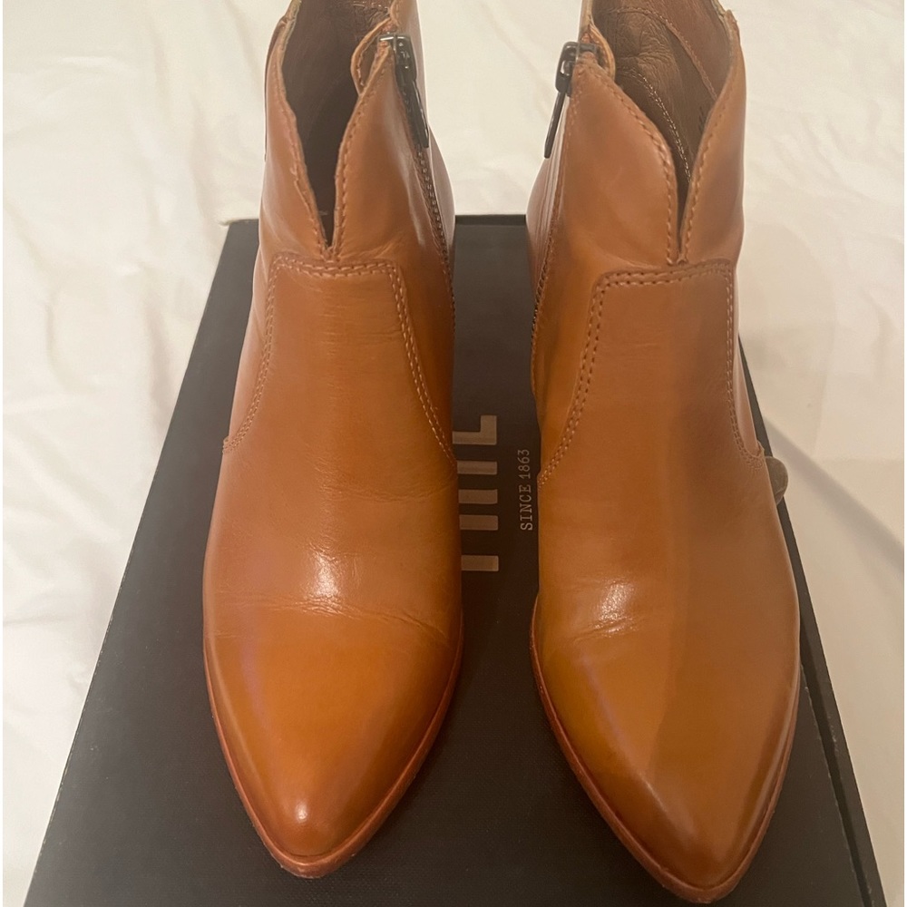Frye Jennifer Bootie in Cognac
